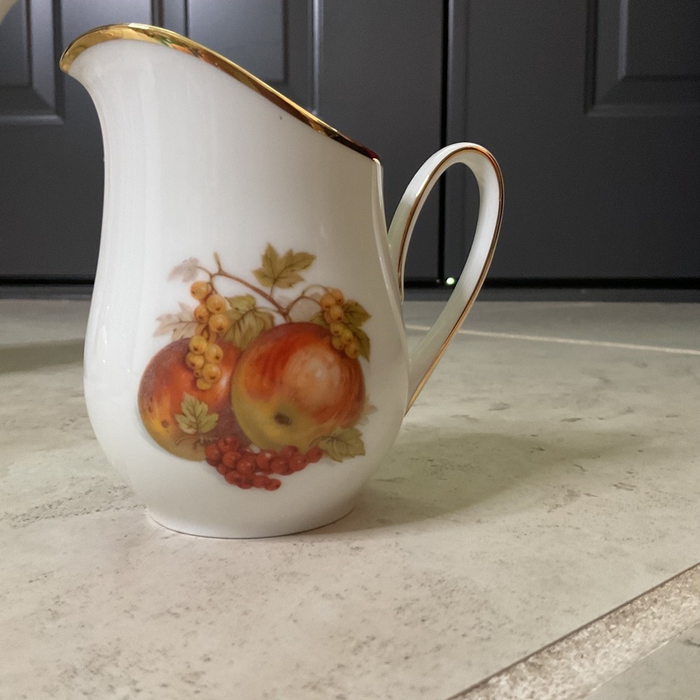 Hutschenreuther Hohenberg Olivia63 Creamer Pitcher Fruit Motif Gold Trim Germany